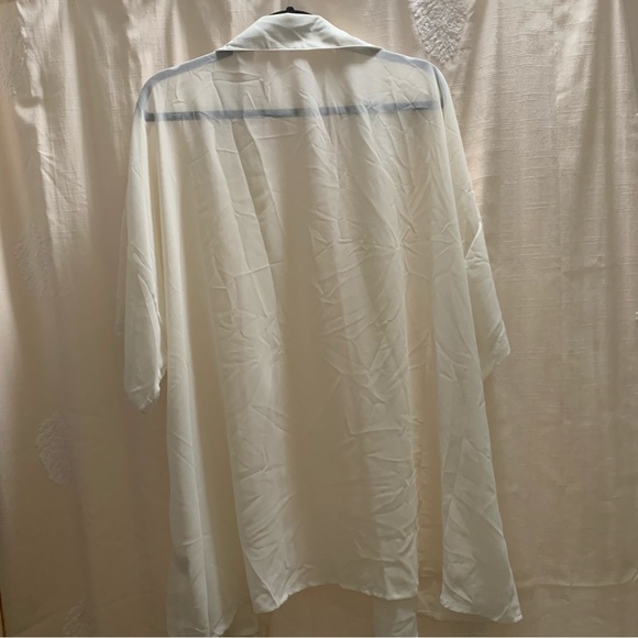 Sheer Short Sleeve Button-Front Drop-Shoulder Shirt NWOT - Picture 6 of 15